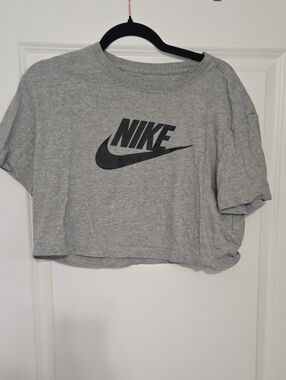 Nike Light Gray Cropped Logo Tee